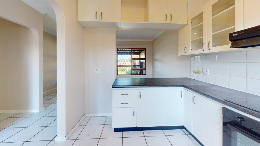 2 Bedroom Property for Sale in Kabega Park Eastern Cape